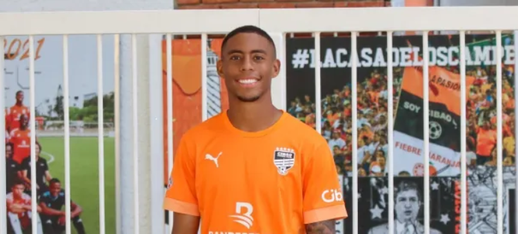 Colombiano Víctor Minotta se une al Cibao FC