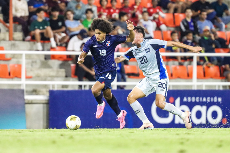 Peter Federico se luce con su selección