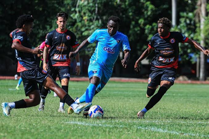 Salcedo domina en casa; O&M y Moca FC empatan sin goles