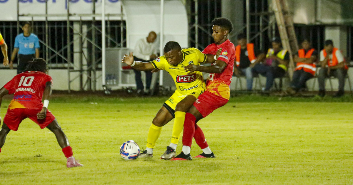 Atlético Vega Real dispone de Moca FC 1-0 en Torneo Apertura LDF